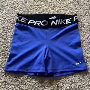 Nike Women's Athletic Shorts in Blue/Purple and Black